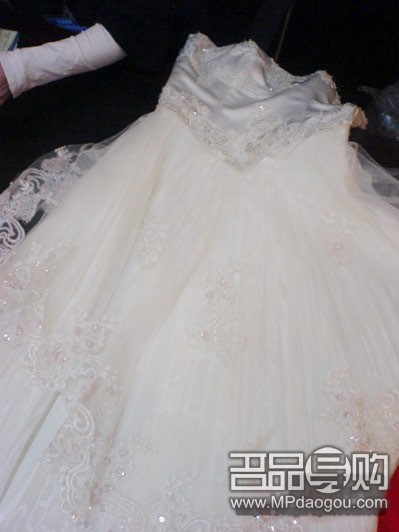 瑞丽模特洛瑶婚礼全程实录(图) - 安一安一 - xzh19661966 的博客