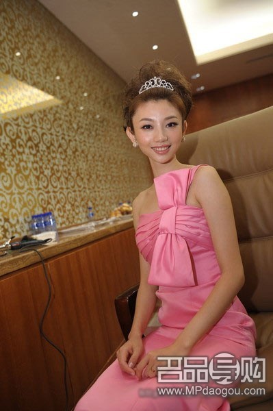 瑞丽模特洛瑶婚礼全程实录(图) - 安一安一 - xzh19661966 的博客