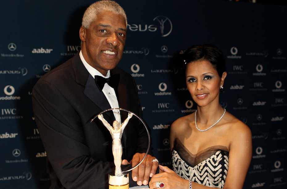 前nba巨星朱利叶斯-欧文与妻子