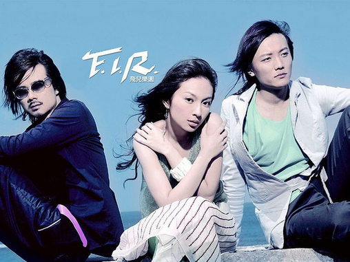 新 <em>男才女貌</em> 组合备受关注 亚洲男女组合谁更强