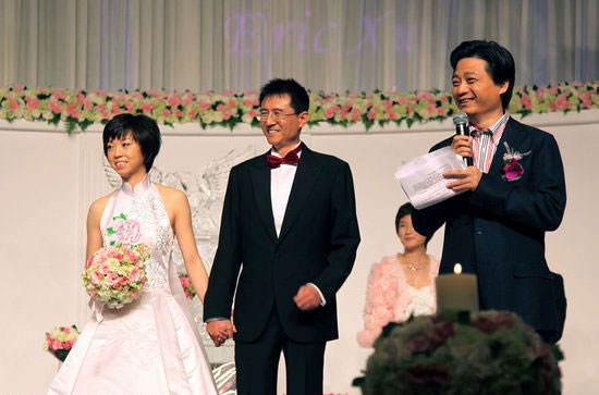 中国体坛明星婚情调查: 玉女多嫁豪门