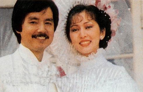 三亚婚纱照_30年代婚纱照(2)