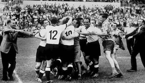1954年世界杯决赛:西德3-2匈牙利