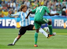 阿根廷1:0尼日利亚 海因策冲顶破门[组图]