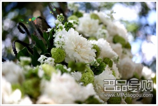 用鲜花打造梦幻婚礼