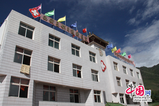 日通藏医院藏药厂做强品牌 输出优秀藏医210名