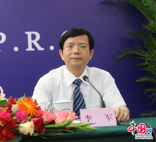 铁道部:将在全国实现网上订票