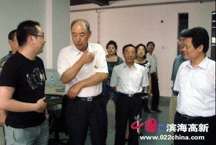 梁肃、孙宝华调研天津辰赫创意产业园