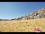 Sacsayhuamán es una fortaleza ceremonial inca ubicada dos kilómetros al norte de la ciudad de Cuzco. Se comenzó a construir durante el gobierno de Pachacútec, en el siglo XV; sin embargo, fue Huayna Cápac quien le dio el toque final en el siglo XVI. Desde la fortaleza, se observa una singular vista panorámica de los entornos, incluyendo la ciudad del Cusco. Fotos: Xiaoyong