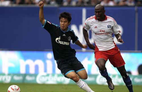 蒿俊闵缺乏大牌队友信任 防守连遭完爆