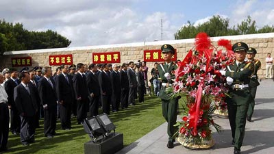 全国各地纪念抗日战争胜利六十五周年