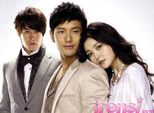 《泡沫之夏》网络青春小说改编电视剧褒贬不一