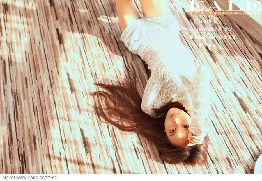 【图】<em>阳光</em>下的美腿<em>少女</em>
