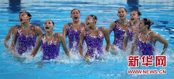 中国队赢得亚运会花游集体项目金牌