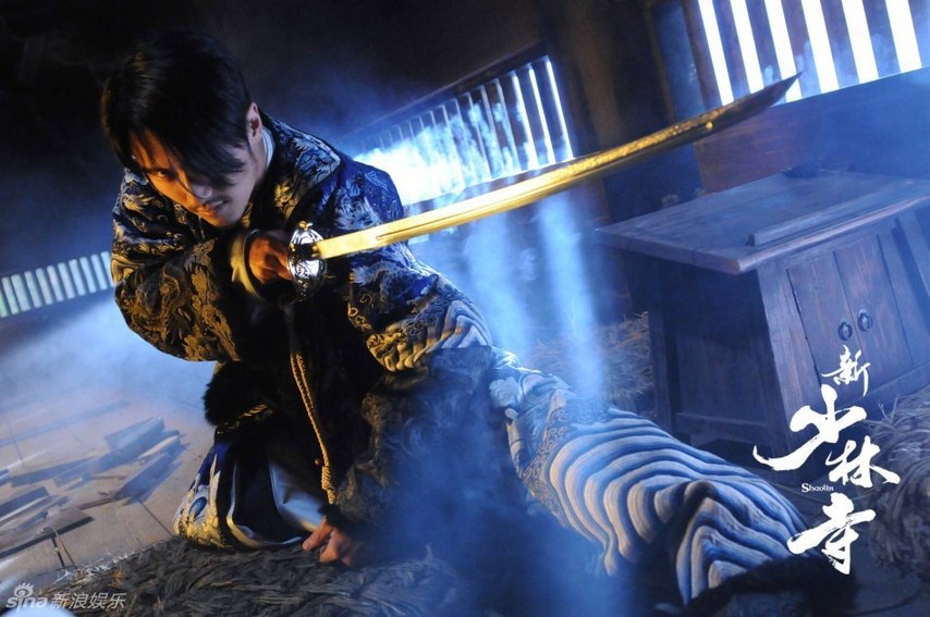 谢霆锋《新少林寺》龙袍造型曝光