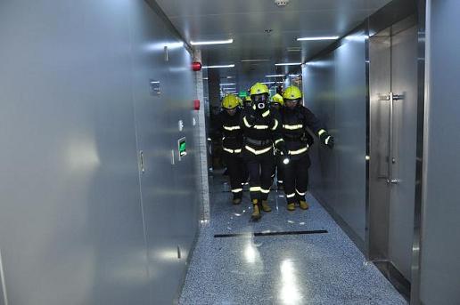 吸取教训 温州消防迅速开展超高层建筑消防演