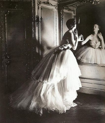 婚纱照50寸的水晶相框_50年代婚纱照(2)