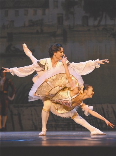 吕萌挂帅《堂吉诃德》 芭蕾混搭西班牙民族舞