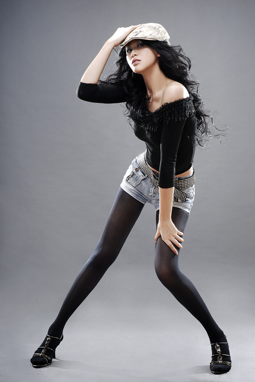 中国最美女模特第一名 0019b91ecbef0ef38fd428.jpg