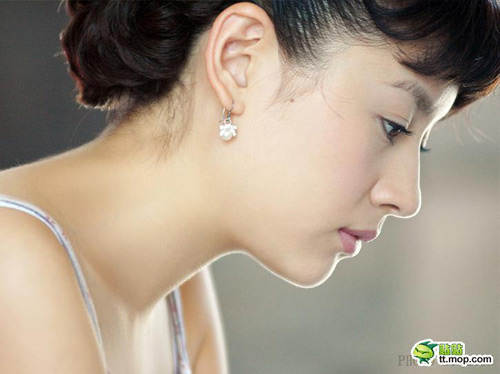 鼻子最漂亮的女明星