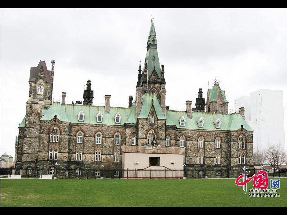 走近加拿大国会山庄