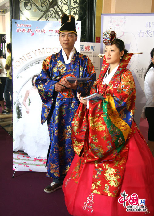 中国婚纱摄影网_中国婚纱摄影市场(3)