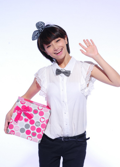 <em>快女</em>选手苏妙玲为<em>同性恋</em> 曾与男友互殴_资讯