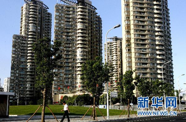 国家统计局公布房价数据：新建商品房房价环比最高涨0.4%