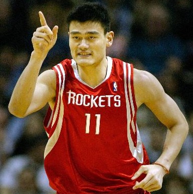 姚明:中国体育界旗帜人物 中国篮球界的巅峰