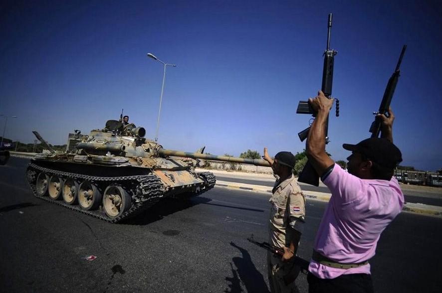 利比亚反对派官员称已控制的黎波里