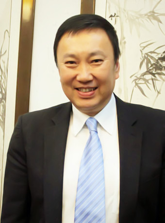 刘宏冰 鼎盛教育 教育名人堂 少儿英语 企业家 教育企业 融资上市 幸福感 语言学习 英语学习 民办教育 英语培训 外教 拼爹 年轻人创业 幸福感 成功经验