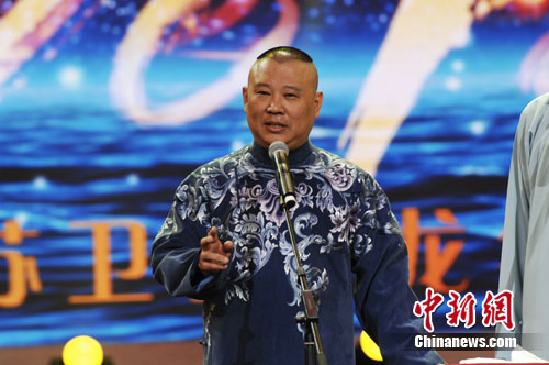 江苏台春晚开录 以 金龙 开场疑与央视 撞衫