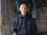四川八旬老汉因难忘初恋情人终身不娶[组图]