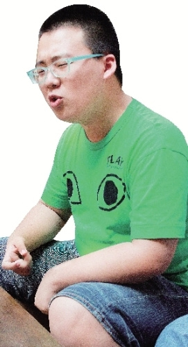 郭麒麟谈亲爹郭德纲:郭老师训我到凌晨四点(图