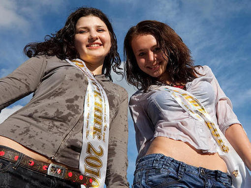 <em>俄罗斯少女</em>的毕业礼