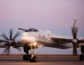 图-95轰炸机
