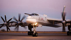 图-95“熊”式战略轰炸机