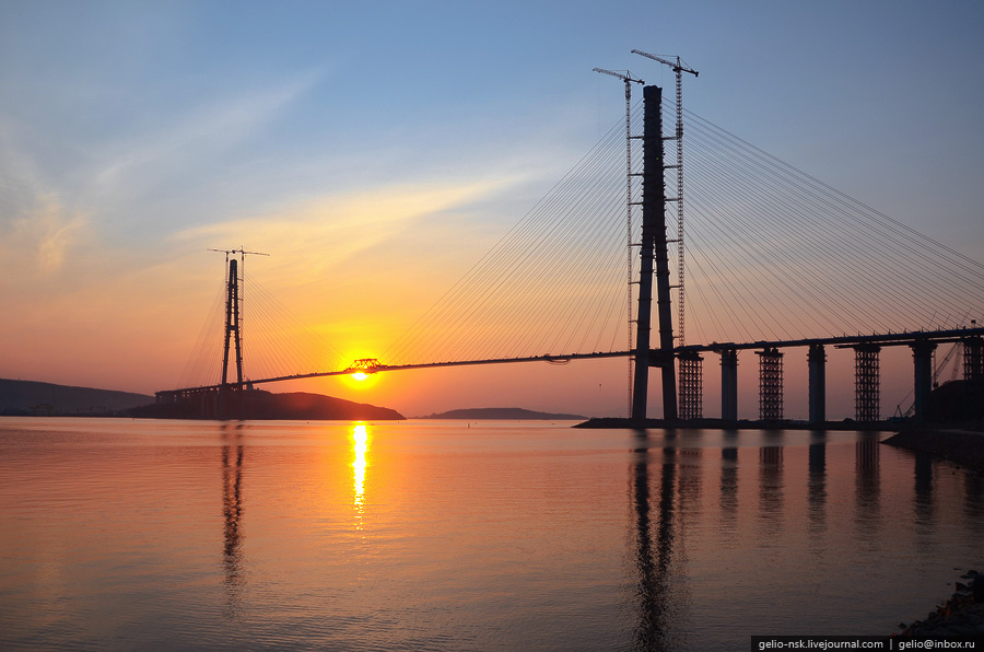 俄罗斯岛大桥图片图片