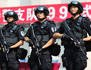 深圳特警换装99式战训服