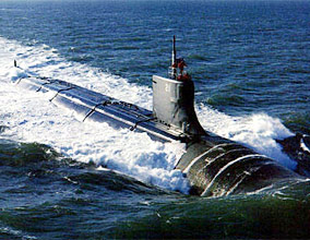 美军'海狼'攻击型核潜艇