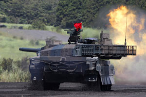 日本自卫队举行2012年度富士综合火力演习