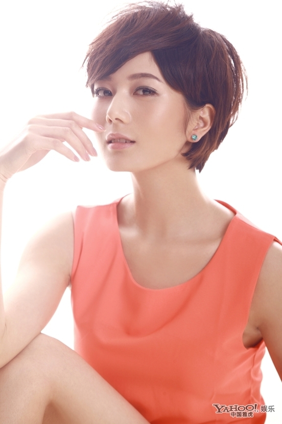 彭杨爆清凉撞色写真