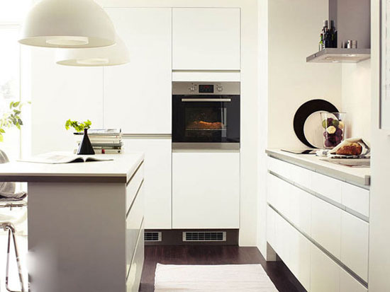 爱做纯情派 8款白色橱柜成就明亮厨房