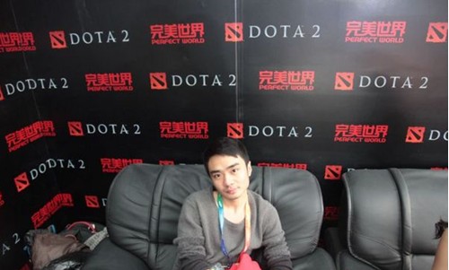 《DOTA2》访<em>xiao8</em>:WCG奖金实在略低 KingJ
