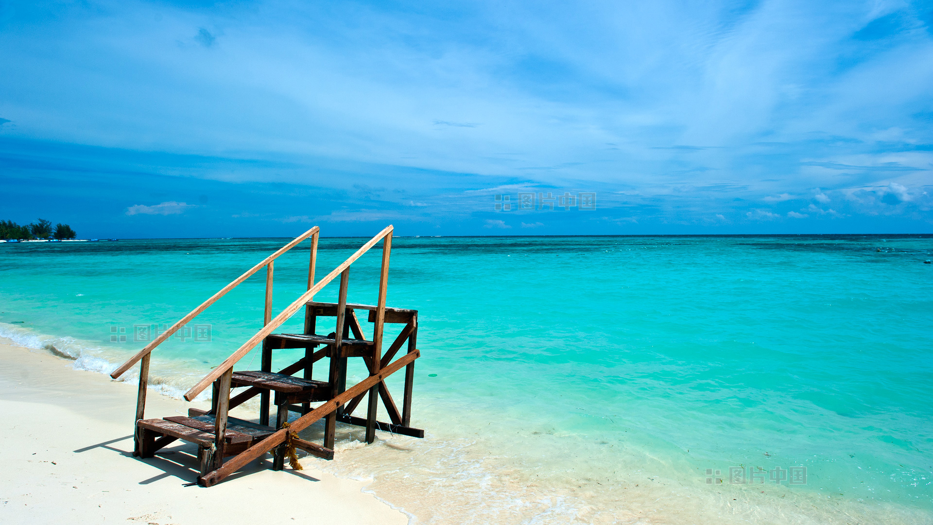 马来西亚的美人鱼岛。中国网图片库 刘杰 摄影