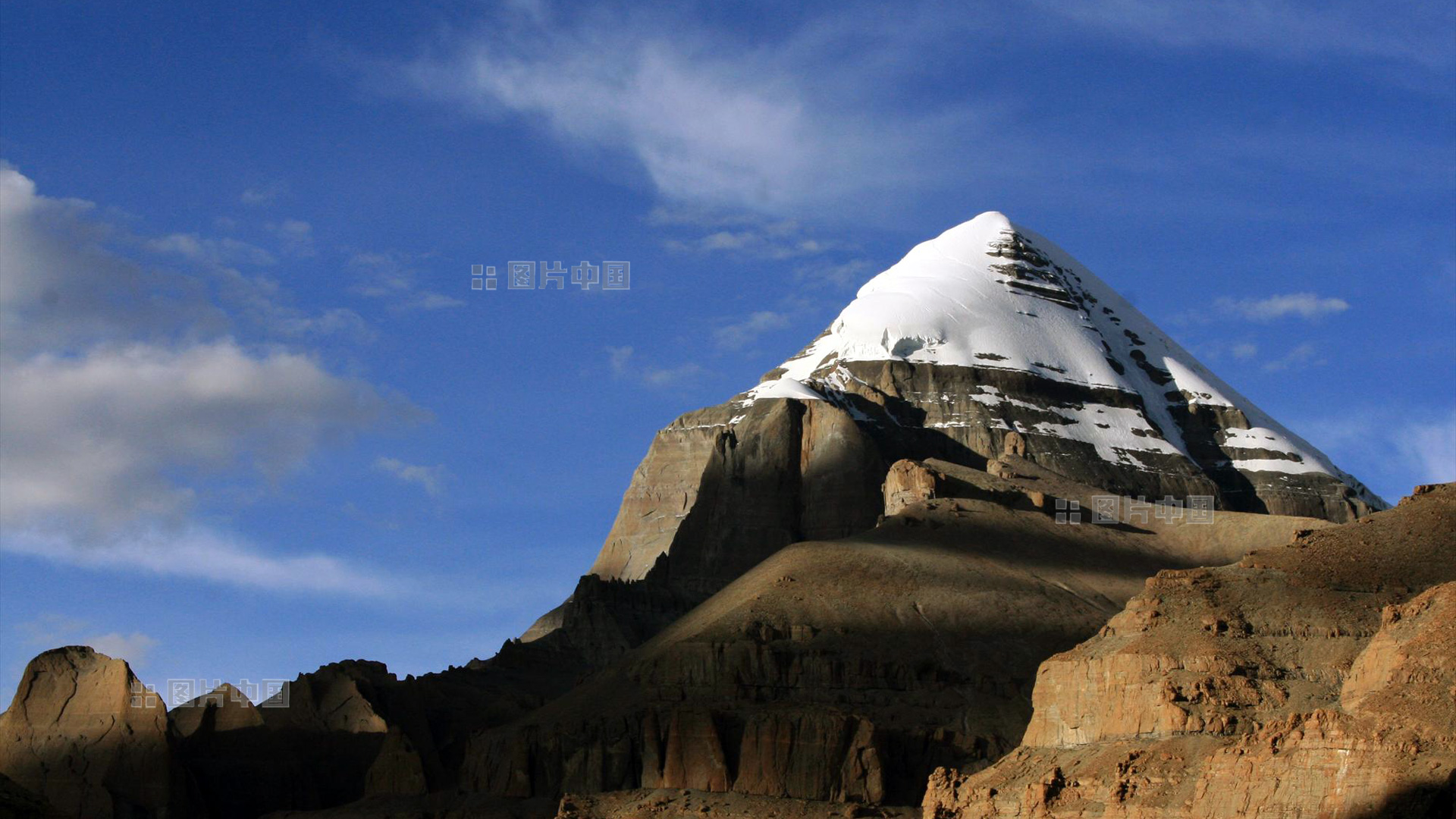 神山岗仁波齐。中国网图片库 赵欣 摄影