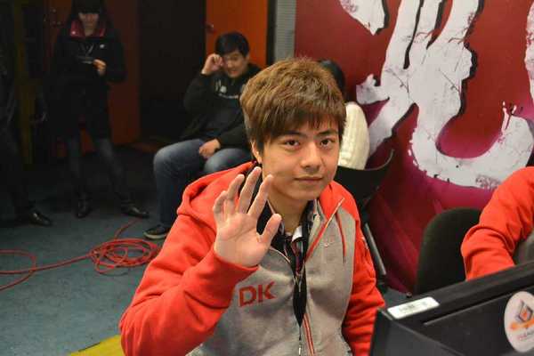 wcg访《<em>dota</em>2》dk.<em>burning</em>:训练方法现在有问题