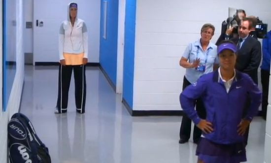 阿扎伦卡_阿扎伦卡收入(2)