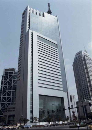 事发地,陆家嘴上海信息大厦