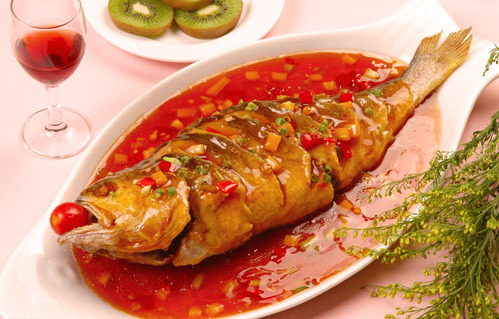 中国美食+年年有鱼